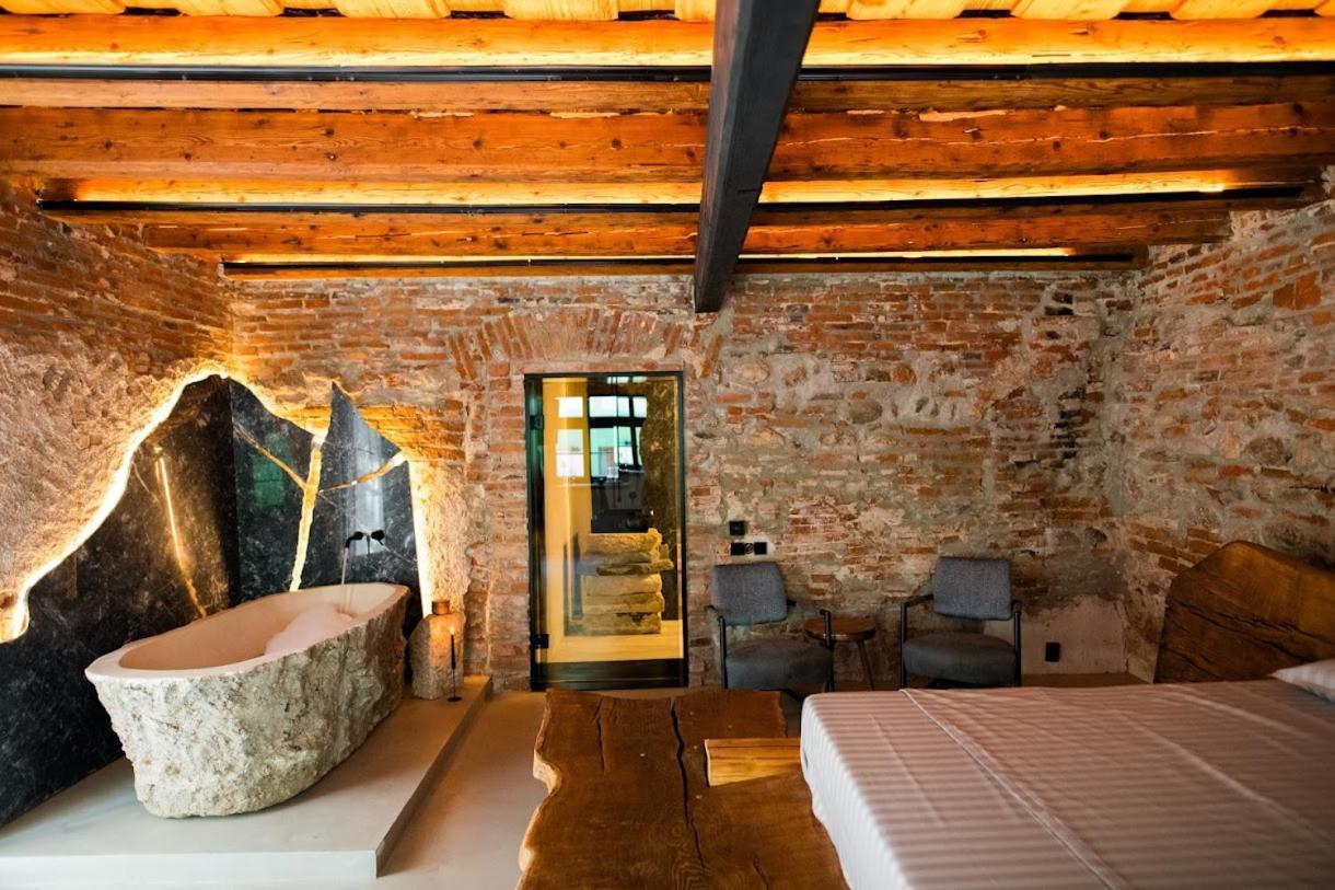World Studio Sibiu Exterior photo